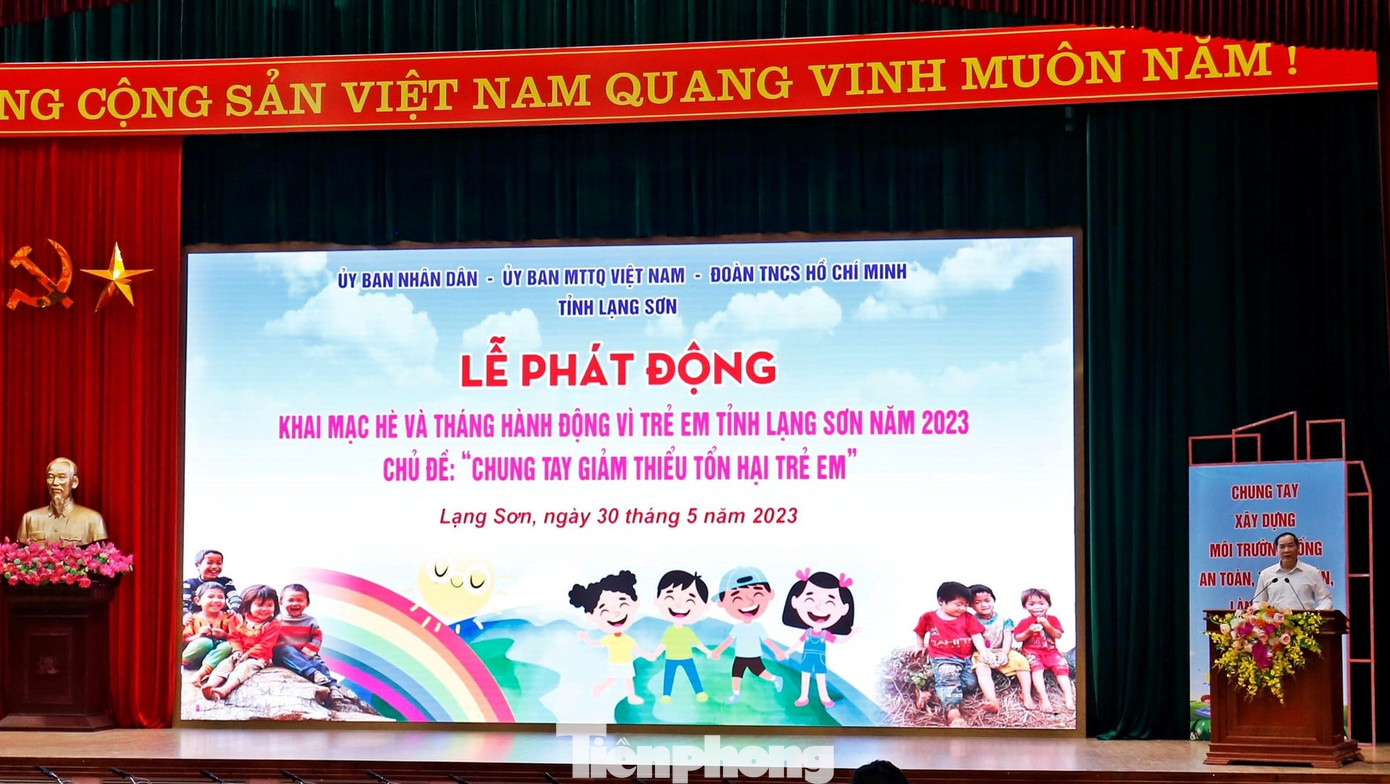 Không khí sôi nổi Khai mạc hè, tháng hành động vì trẻ em và gặp mặt trẻ em có hoàn cảnh đặc biệt tỉnh Lạng Sơn năm 2023. Ảnh: Duy Chiến