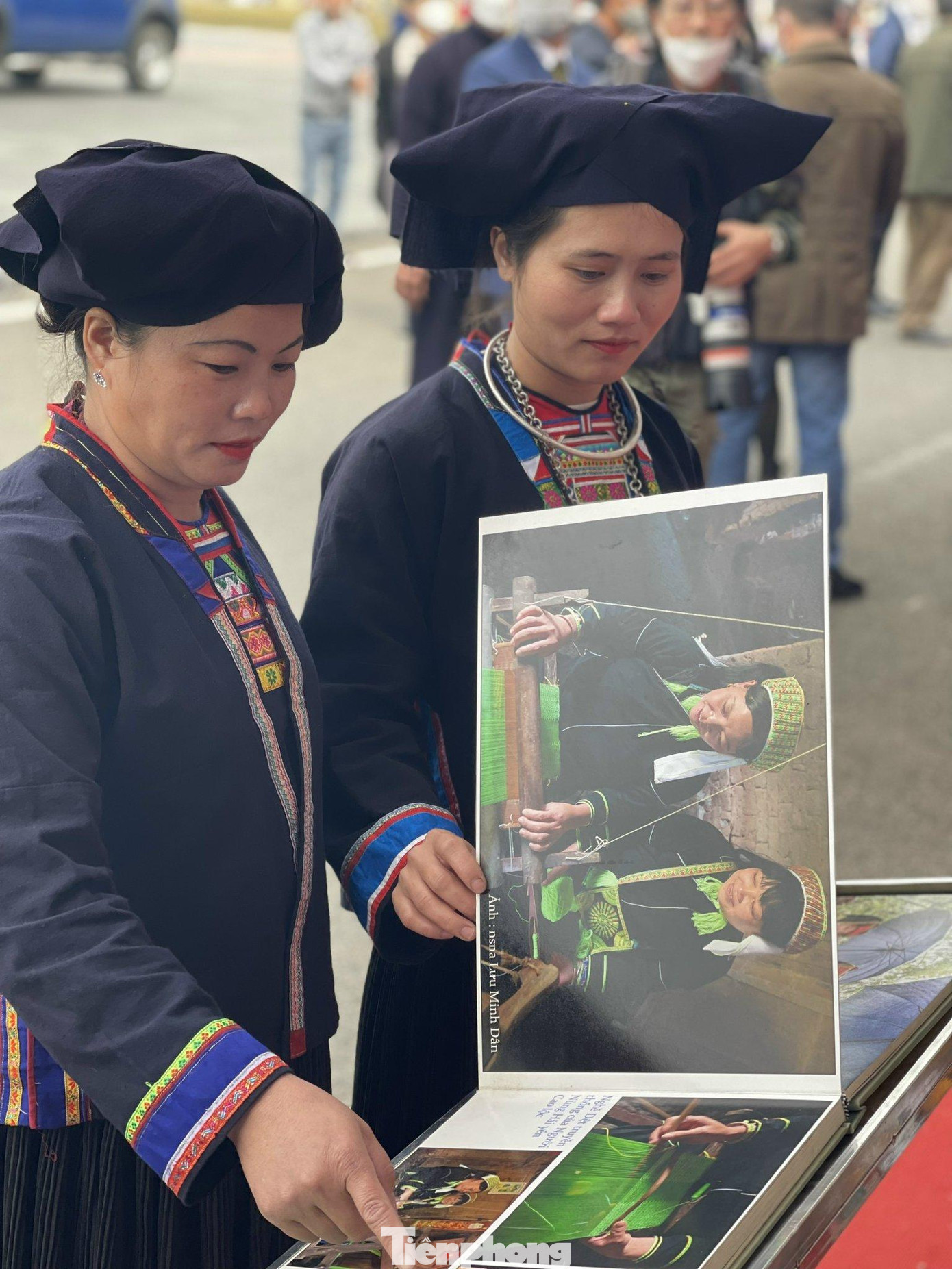 Học hỏi, giao lưu, tìm hiểu các dân tộc anh em -Ảnh: Duy Chiến Học hỏi, giao lưu, tìm hiểu các dân tộc anh em -Ảnh: Duy Chiến