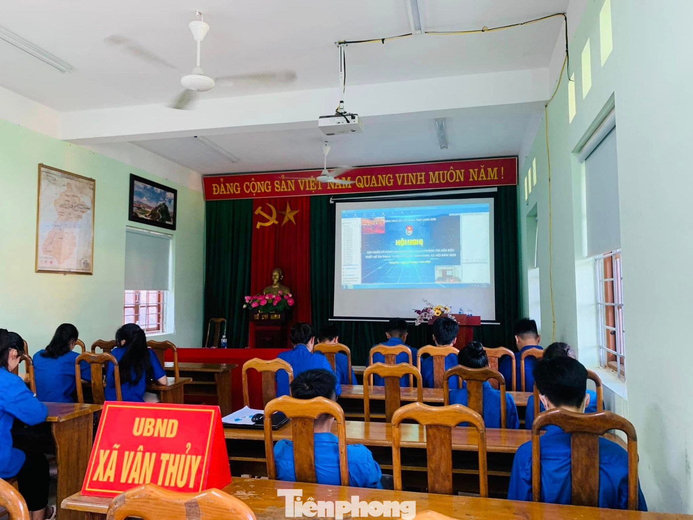 211 điểm cầu từ cơ sở huyện, xã thị trấn trên địa bàn tham gia. Ảnh: Duy Chiến