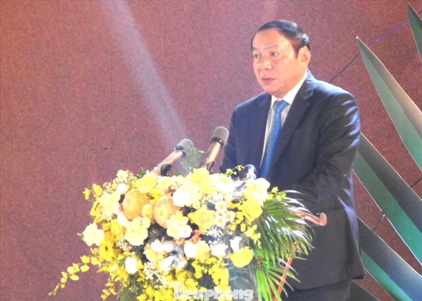 Bộ trưởng Bộ Văn hóa- Thể thao- Du lịch Nguyễn Văn Hùng nhấn mạnh việc gìn giữ, bảo tồn, phát huy các giá trị văn hóa của người Dao -Ảnh: TL Bộ trưởng Bộ Văn hóa- Thể thao- Du lịch Nguyễn Văn Hùng nhấn mạnh việc gìn giữ, bảo tồn, phát huy các giá trị văn hóa của người Dao -Ảnh: TL