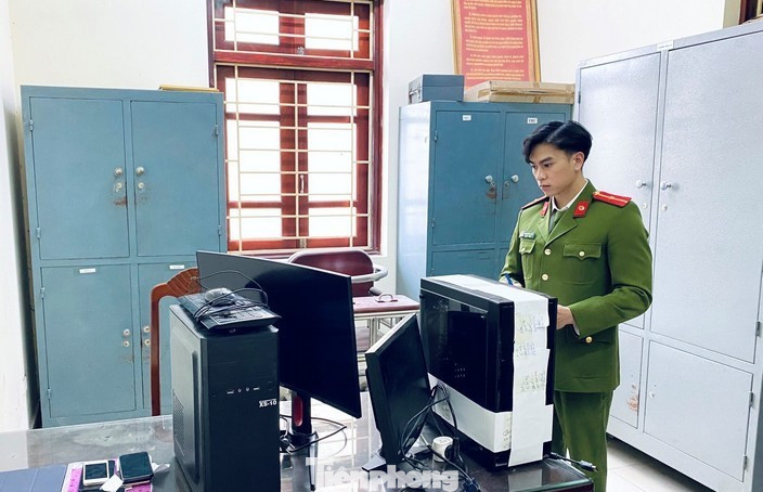 Tang vật vụ án -Ảnh: H.M Tang vật vụ án -Ảnh: H.M