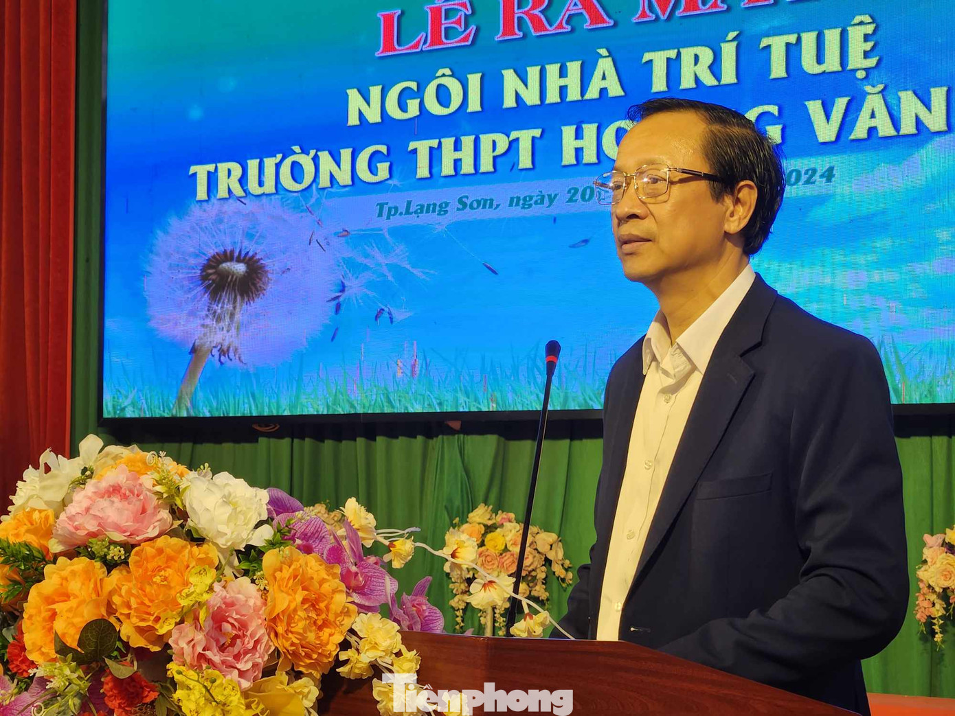 Thứ trưởng Bộ GD-ĐT Phạm Ngọc Thưởng mong muốn mô hình "Ngôi nhà trí tuệ" sẽ được nhân rộng, lan tỏa. Ảnh: Duy Chiến