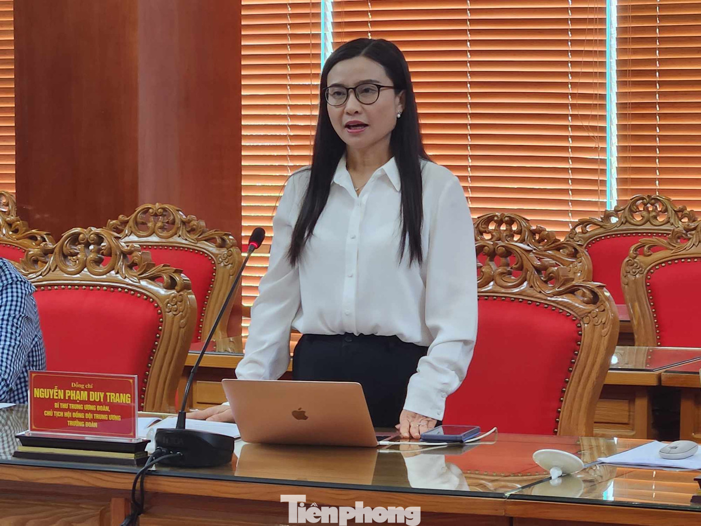 Chị Nguyễn Phạm Duy Trang, Bí thư T.Ư Đoàn, Chủ tịch Hội đồng Đội T.Ư - Trưởng đoàn công tác kết luận buổi làm việc, giám sát. Ảnh: Duy Chiến Chị Nguyễn Phạm Duy Trang, Bí thư T.Ư Đoàn, Chủ tịch Hội đồng Đội T.Ư - Trưởng đoàn công tác kết luận buổi làm việc, giám sát. Ảnh: Duy Chiến