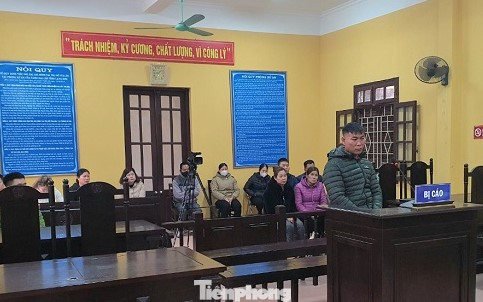 Bị cáo Triệu Văn Hiệu ra tòa lĩnh án -Ảnh: DC