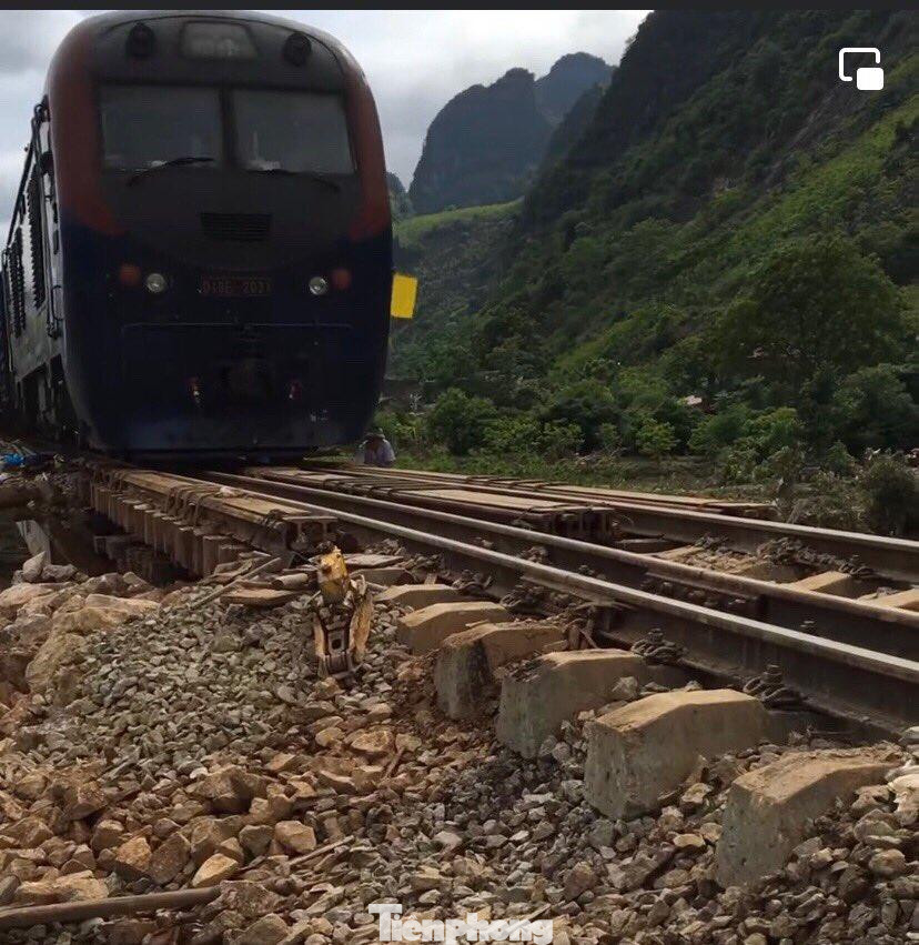 Ngày 14/5, thông tuyến đường sắt Hà Nội- Đồng Đăng. Ảnh: Duy Chiến Ngày 14/5, thông tuyến đường sắt Hà Nội- Đồng Đăng. Ảnh: Duy Chiến