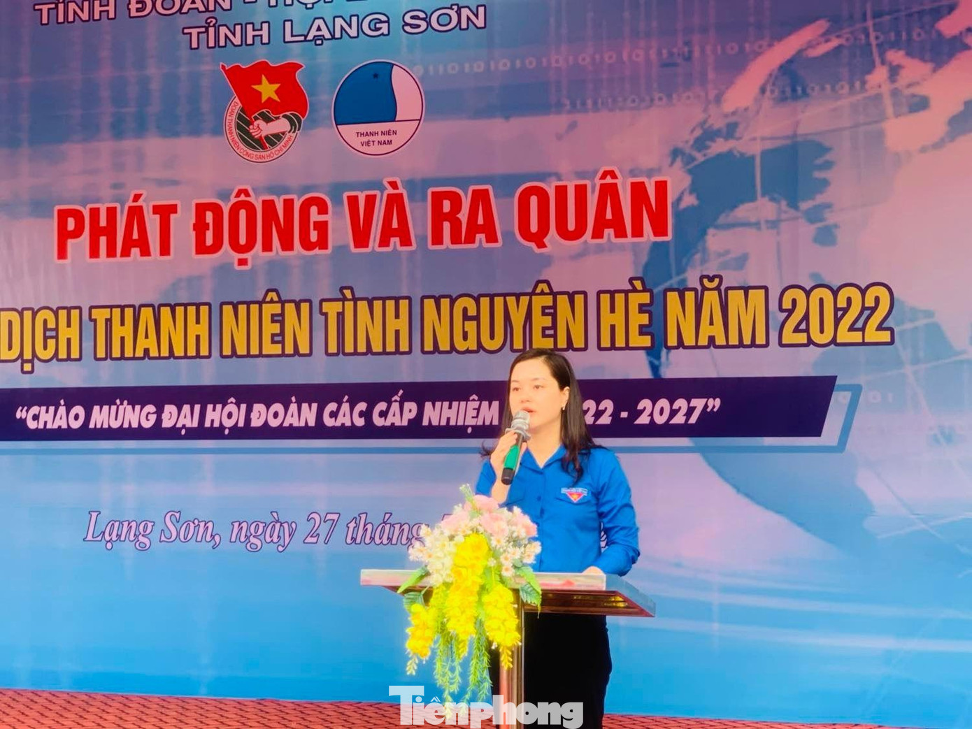Chị Đinh Thị Anh Thư, Bí thư Tỉnh Đoàn Lạng Sơn phát biểu tại Lễ phát động và ra quân Chiến dịch Thanh niên tình nguyện hè 2022 -Ảnh: Duy Chiến
