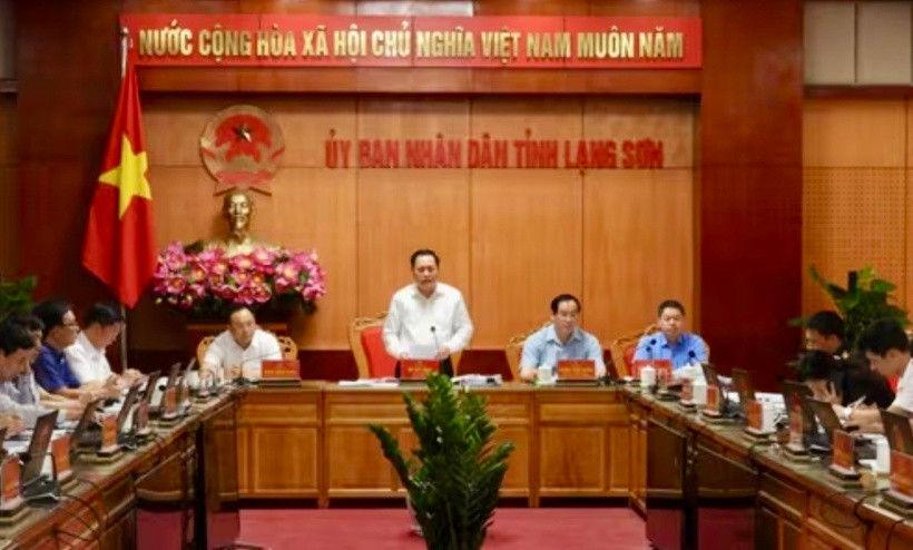 Lãnh đạo tỉnh Lạng Sơn tổ chức nhiều cuộc họp để xem xét, chỉ đạo, xử lý tài sản công sau sáp nhập. Lãnh đạo tỉnh Lạng Sơn tổ chức nhiều cuộc họp để xem xét, chỉ đạo, xử lý tài sản công sau sáp nhập.