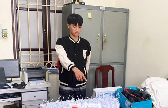 Đối tượng Quân tại cơ quan công an -Ảnh: TL Đối tượng Quân tại cơ quan công an -Ảnh: TL