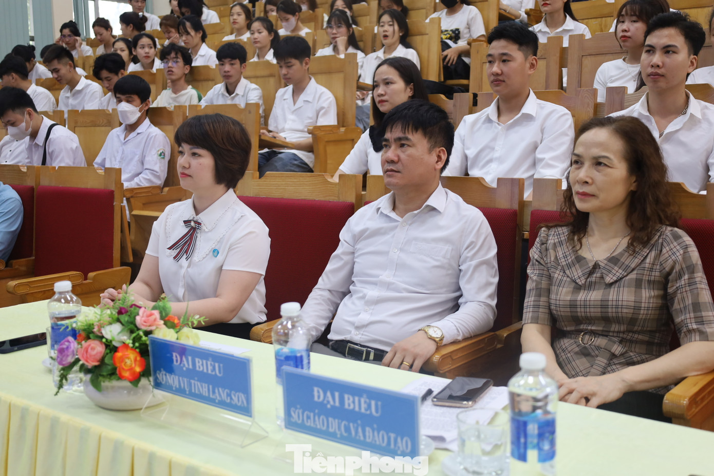 Chương trình thu hút sự quan tâm, theo dõi, đồng hành của các ngành và giới trẻ Lạng Sơn. Ảnh: Duy Chiến Chương trình thu hút sự quan tâm, theo dõi, đồng hành của các ngành và giới trẻ Lạng Sơn. Ảnh: Duy Chiến