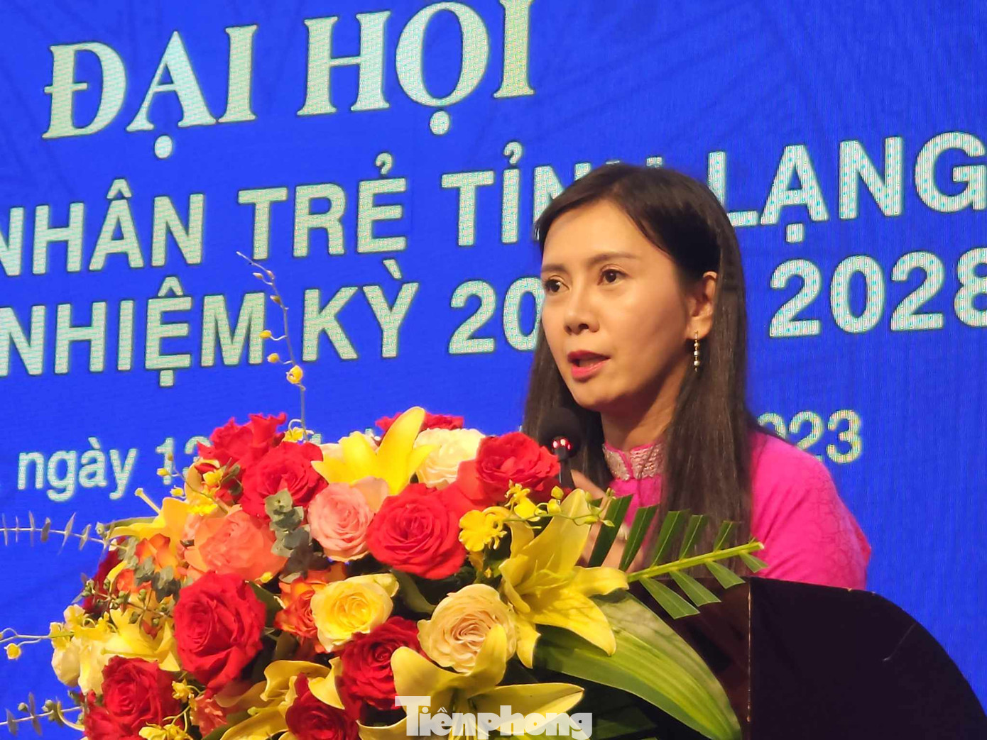 Bà Đoàn Thu Hà - Phó Chủ tịch UBND tỉnh Lạng Sơn mong muốn Hội Doanh nhân trẻ tỉnh Lạng Sơn nỗ lực, lập nhiều thành tích hơn nữa. Ảnh: Duy Chiến Bà Đoàn Thu Hà - Phó Chủ tịch UBND tỉnh Lạng Sơn mong muốn Hội Doanh nhân trẻ tỉnh Lạng Sơn nỗ lực, lập nhiều thành tích hơn nữa. Ảnh: Duy Chiến