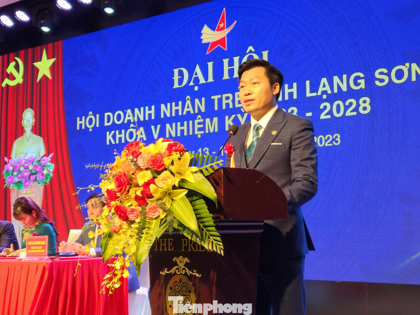 Ông Hoàng Công Đoàn - Phó Chủ tịch Hội Doanh nhân trẻ Việt Nam phát biểu tại Đại hội. Ảnh: Duy Chiến Ông Hoàng Công Đoàn - Phó Chủ tịch Hội Doanh nhân trẻ Việt Nam phát biểu tại Đại hội. Ảnh: Duy Chiến