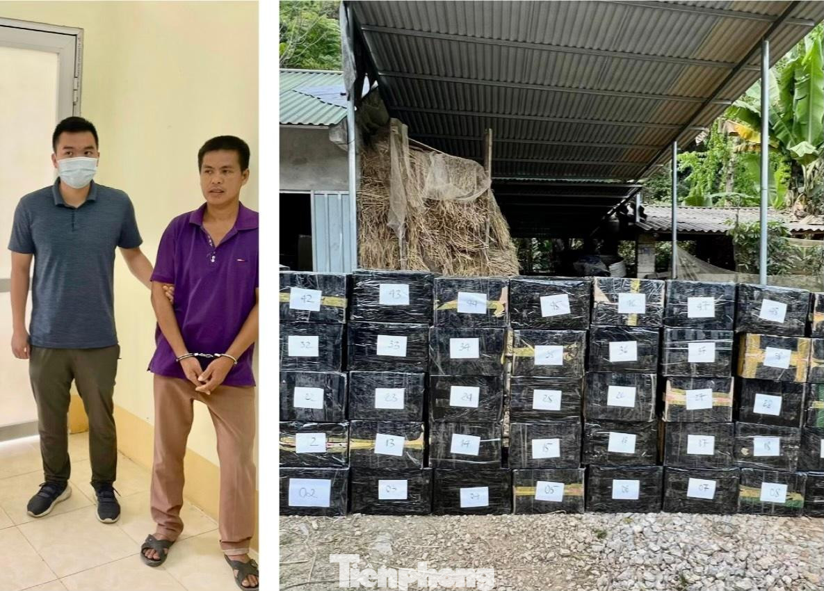 Đối tượng Thượng (bìa phải) và tang vật tại cơ quan công an -Ảnh: CB