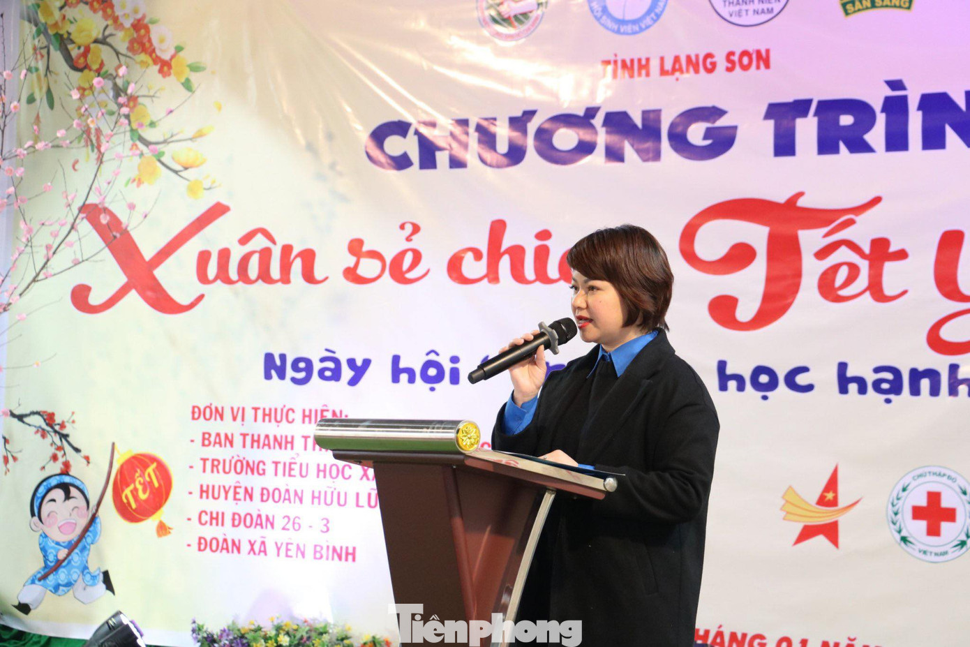 Chị Lê Thùy Dung, Phó Bí thư Tỉnh Đoàn Lạng Sơn phát biểu tại chương trình. Ảnh: Duy Chiến