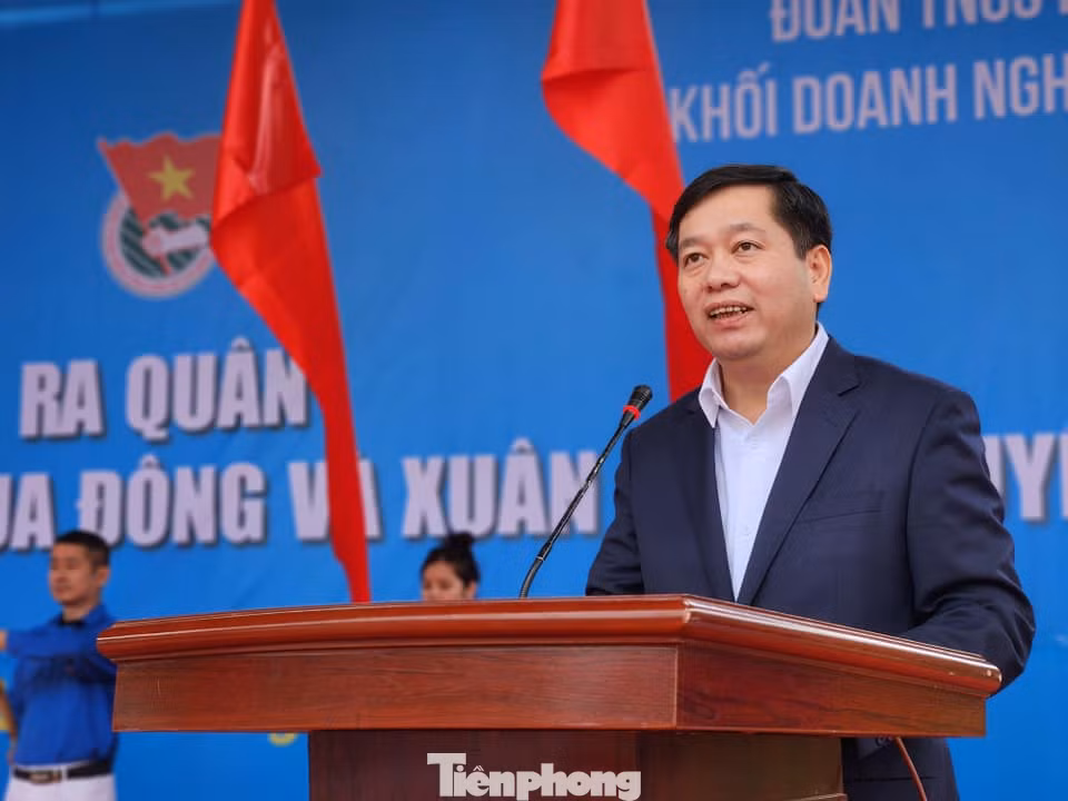 Đồng chí Nguyễn Long Hải - Bí thư Đảng ủy Khối Doanh nghiệp trung ương phát biểu tại chương trình. Ảnh: Duy Chiến