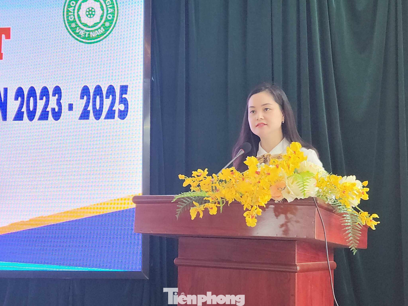 Chị Đinh Thị Anh Thư, Bí Thư Tỉnh Đoàn, Chủ tịch Hội LHTN Việt Nam tỉnh Lạng Sơn phát biểu tại lễ ký kết. Ảnh: Duy Chiến Chị Đinh Thị Anh Thư, Bí Thư Tỉnh Đoàn, Chủ tịch Hội LHTN Việt Nam tỉnh Lạng Sơn phát biểu tại lễ ký kết. Ảnh: Duy Chiến