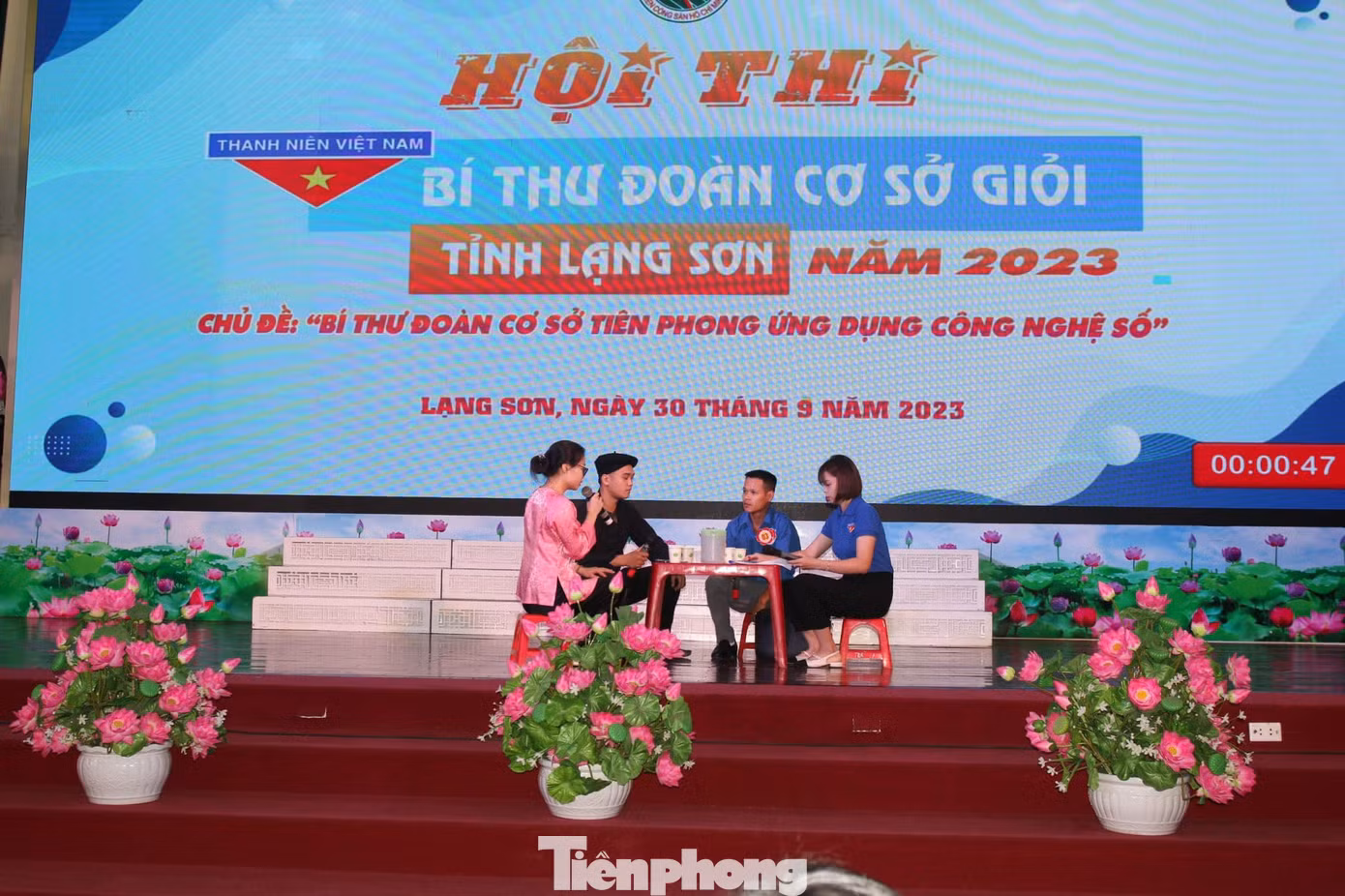 Các tiết mục dự thi được sân khấu hóa nên hấp dẫn người xem. Ảnh: Duy Chiến