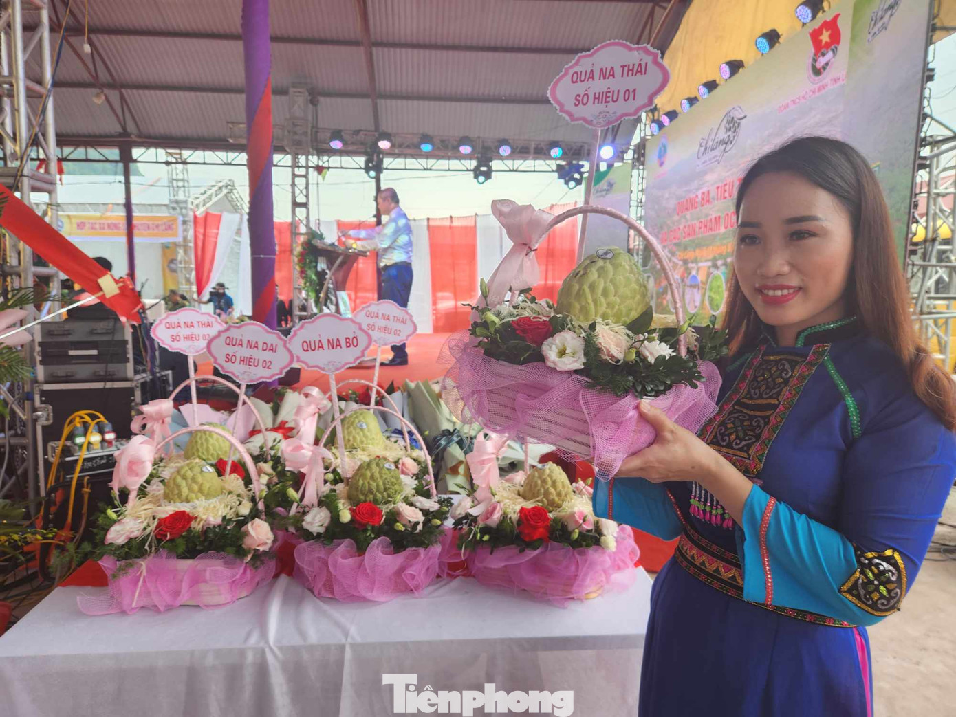 Những quả na được trưng bày, đấu giá. Ảnh: Duy Chiến. Những quả na được trưng bày, đấu giá. Ảnh: Duy Chiến.