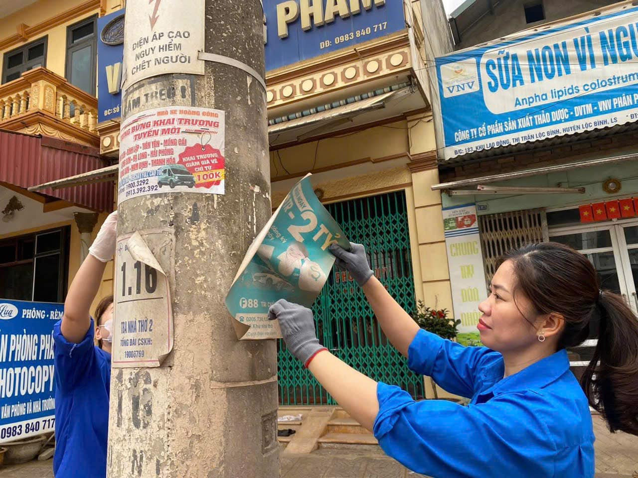 Các hoạt động thiết thực, hiệu quả dù là nhỏ nhất như vệ sinh đường phố, tháo gỡ những biển quảng cáo không hợp lệ....phần việc góp phần xây dựng đô thị, khu dân cư “Sáng - xanh - sạch - đẹp - văn minh"