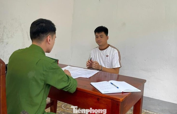 Đối tượng Lê Anh Vũ (ảnh trái) và Hoàng Đức Tiến (phải). Đối tượng Lê Anh Vũ (ảnh trái) và Hoàng Đức Tiến (phải).