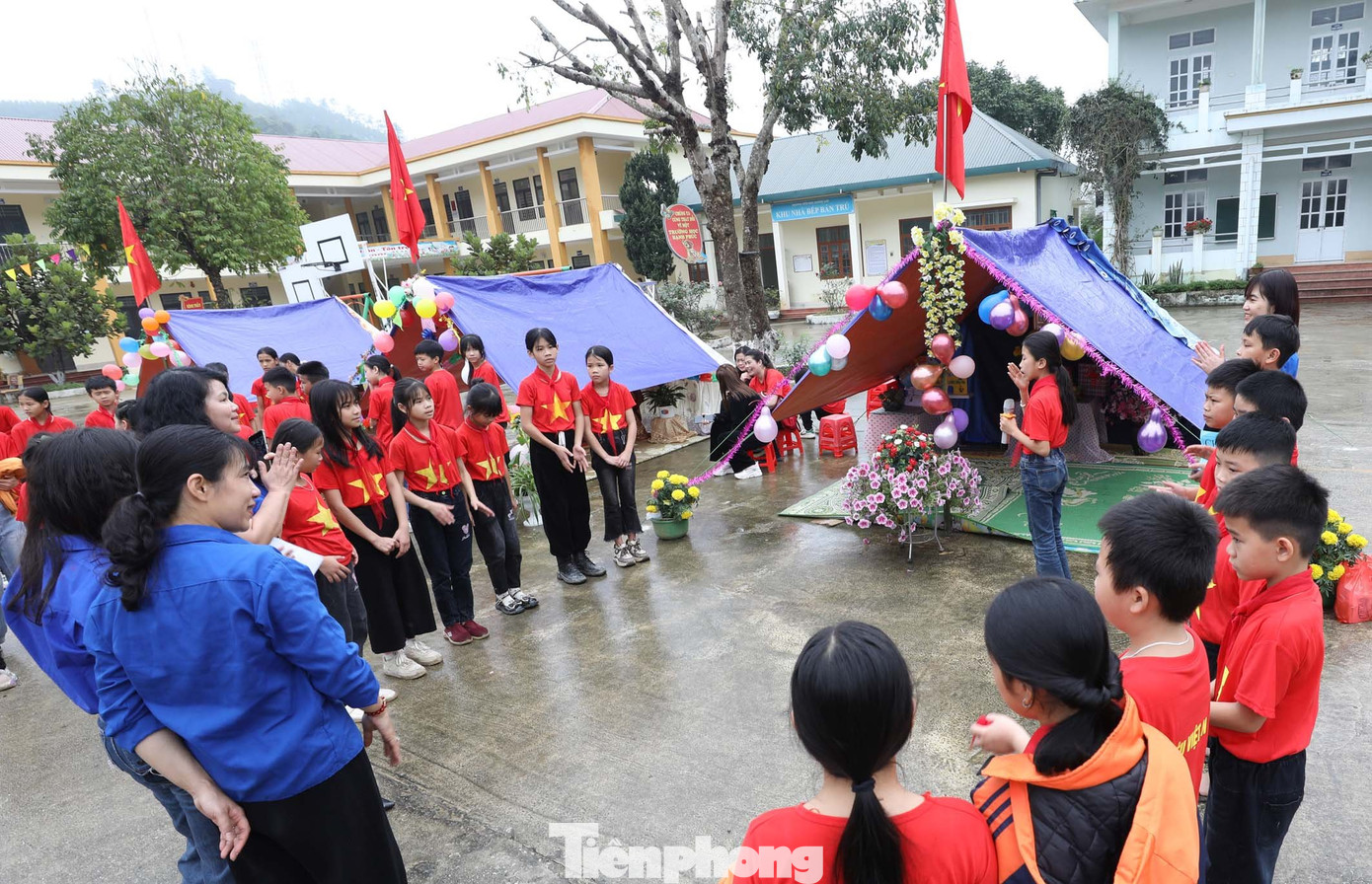 Hội trại thiếu niên. Hội trại thiếu niên.