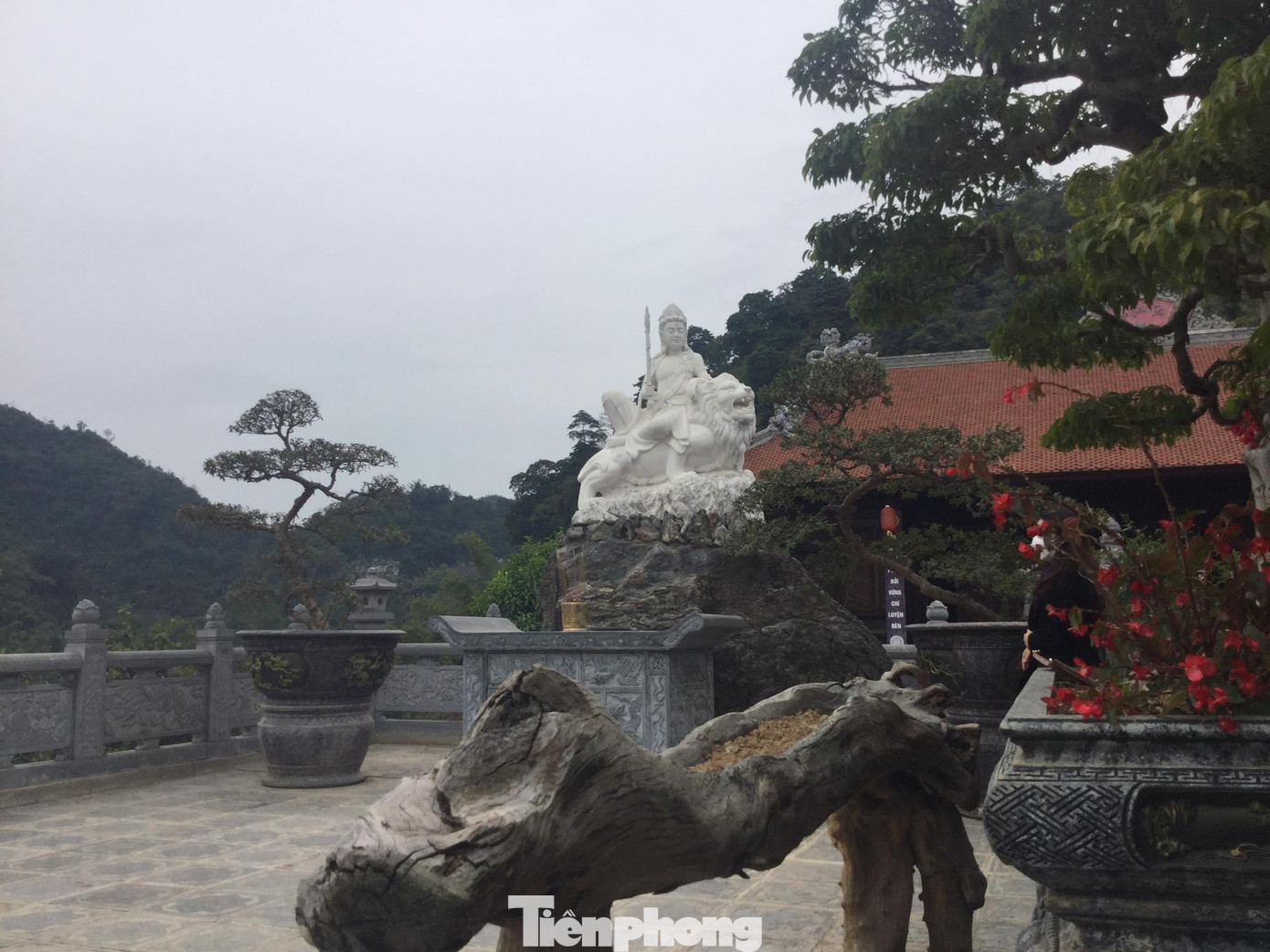 Chùa Tân Thanh là một trong 4 điểm du lịch ở huyện Văn Lãng được UBND tỉnh Lạng Sơn công nhận Chùa Tân Thanh là một trong 4 điểm du lịch ở huyện Văn Lãng được UBND tỉnh Lạng Sơn công nhận