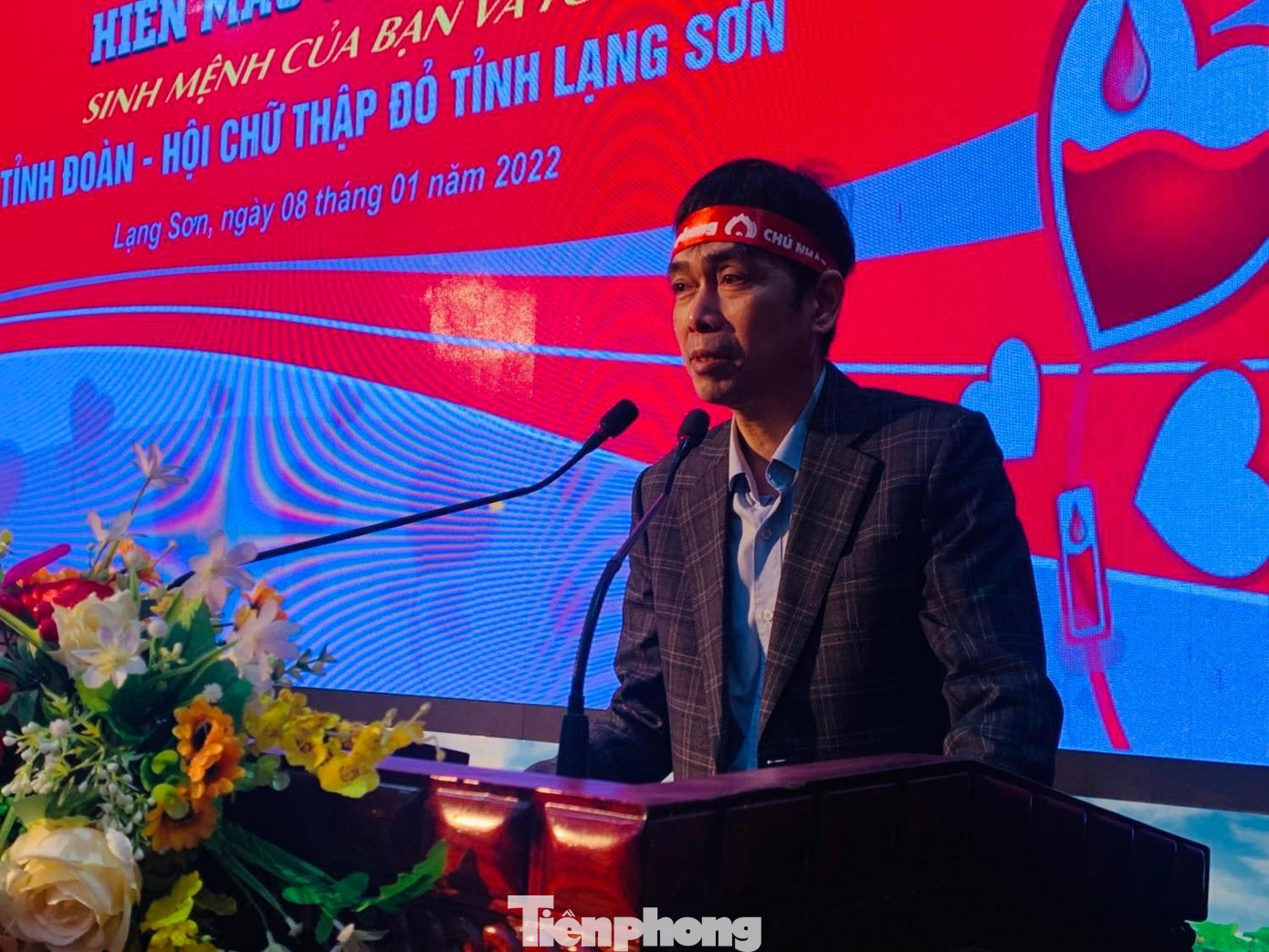 Anh Nguyễn Huy Lộc, Ủy viên Ban biên tập báo Tiền Phong mong muốn hoạt động thiện nguyện &quot;Chủ nhật Đỏ- Lễ hội xuân Hồng&quot; là nghĩa cử cao đẹp, cần nhân rộng. -Ảnh: Duy Chiến