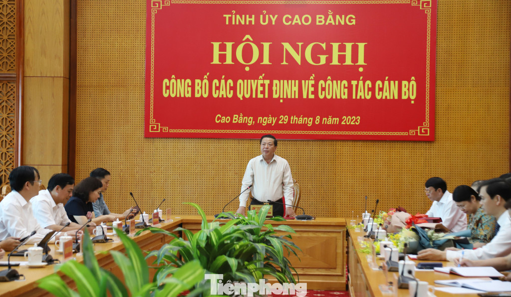 Bí thư Tỉnh ủy Cao Bằng Trần Hồng Minh phát biểu, giao nhiệm vụ. Ảnh: CB Bí thư Tỉnh ủy Cao Bằng Trần Hồng Minh phát biểu, giao nhiệm vụ. Ảnh: CB