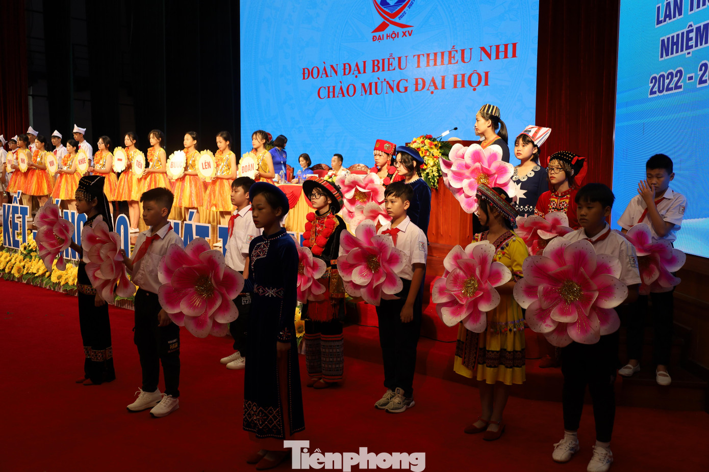 Thiếu nhi các dân tộc chung vui với ngày hội lớn của tuổi trẻ tỉnh nhà - Ảnh: Duy Chiến Thiếu nhi các dân tộc chung vui với ngày hội lớn của tuổi trẻ tỉnh nhà - Ảnh: Duy Chiến