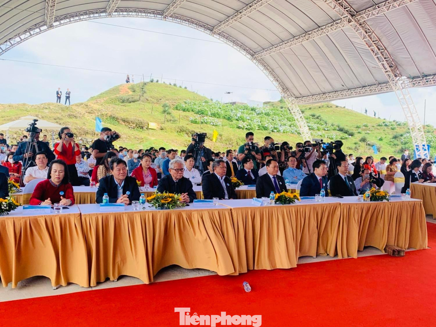 Dự án quần thể khu du lịch sinh thái, cáp treo thu hút sự quan tâm của các cấp, các ngành trung ương và địa phương -Ảnh: Duy Chiến Dự án quần thể khu du lịch sinh thái, cáp treo thu hút sự quan tâm của các cấp, các ngành trung ương và địa phương -Ảnh: Duy Chiến