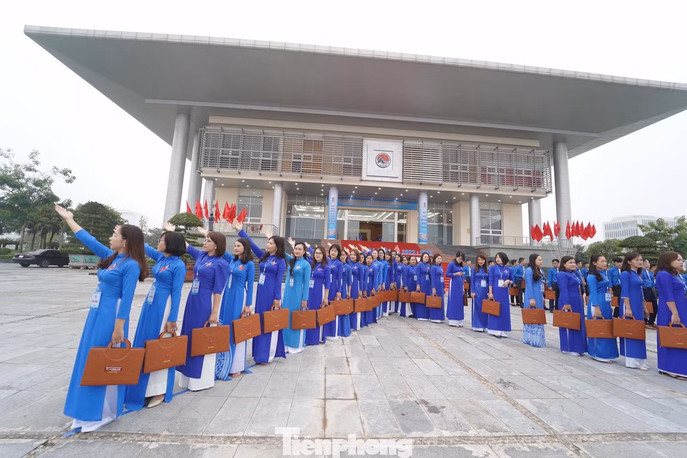 Gửi gắm kỳ vọng vào thành công của Đại hội -Ảnh: Duy Chiến