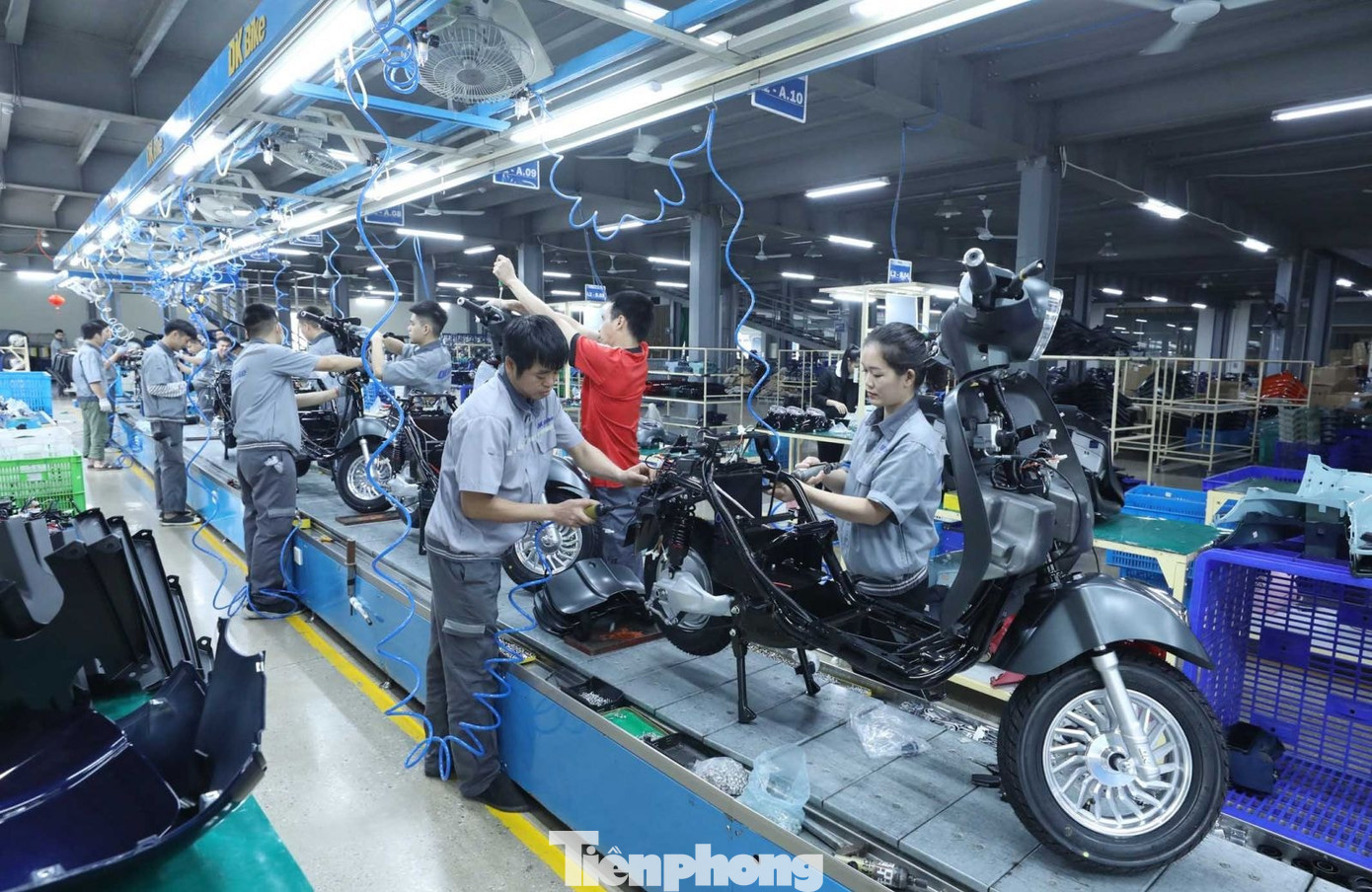 Nhờ cải thiện chỉ số năng lực cạnh tranh nên các doanh nghiệp ở Lạng Sơn đã có môi trường sản xuất, kinh doanh thuận lợi. Ảnh: A.T. Nhờ cải thiện chỉ số năng lực cạnh tranh nên các doanh nghiệp ở Lạng Sơn đã có môi trường sản xuất, kinh doanh thuận lợi. Ảnh: A.T.