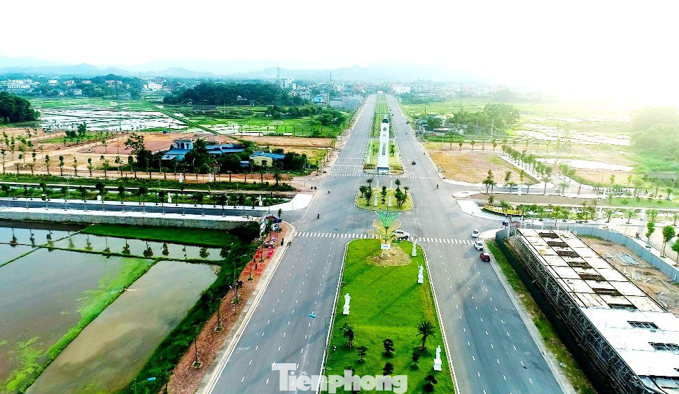 Dự án đường Thắng Lợi kéo dài có nhiều sai phạm dẫn đến các tổ chức đảng và cán bộ lãnh đạo ở thành phố Sông Công bị xem xét, kỷ luật Dự án đường Thắng Lợi kéo dài có nhiều sai phạm dẫn đến các tổ chức đảng và cán bộ lãnh đạo ở thành phố Sông Công bị xem xét, kỷ luật