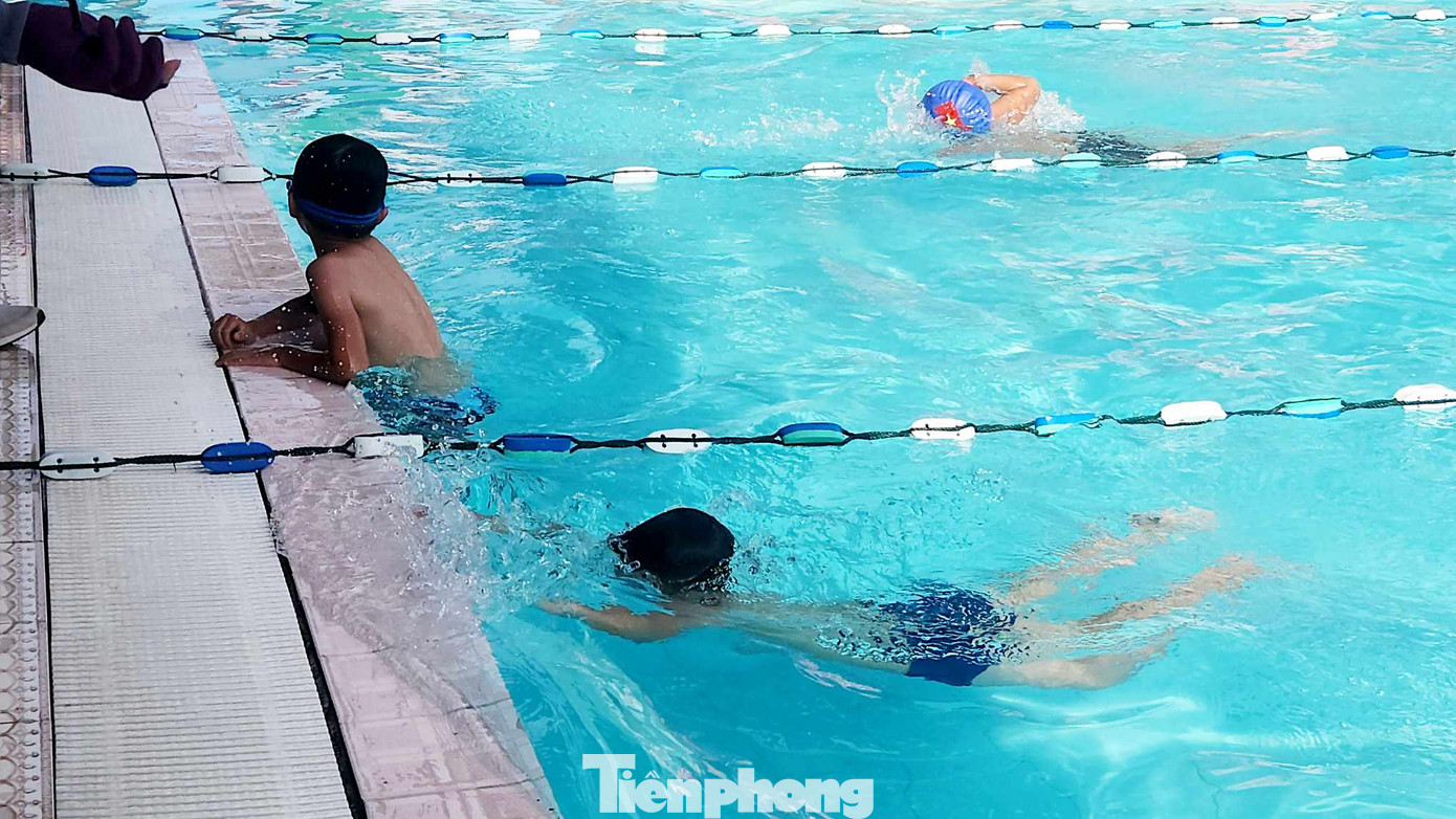 Về đích nhanh chóng, an toàn. Ảnh: Duy Chiến