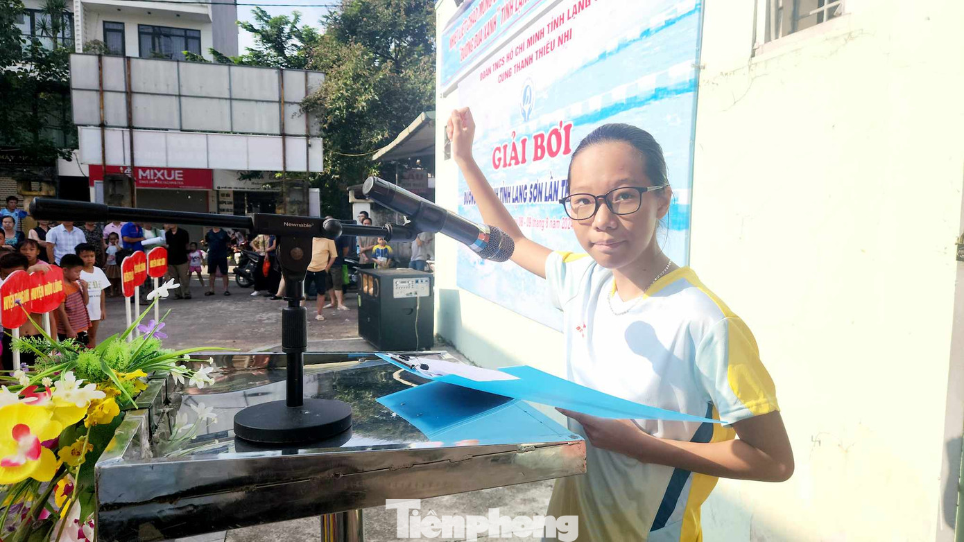 Em Thân Cát Lộc thay mặt các VĐV cam kết sẽ thi đấu hết mình, trung thực, cao thượng....