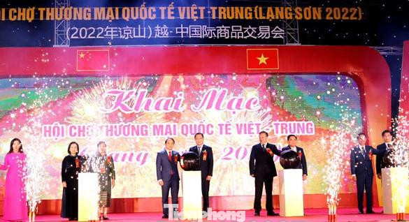 Nghi thức khai mạc hội chợ quốc tế Việt - Trung 2022 (ảnh: TL).