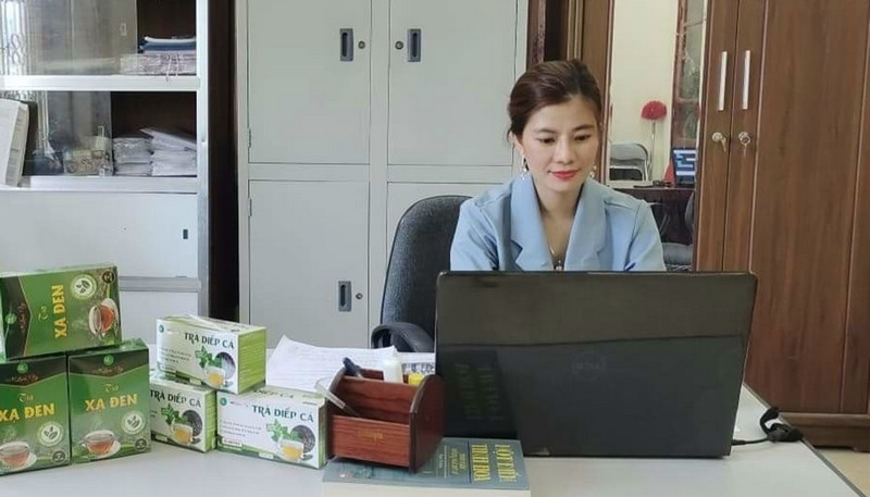 Chị Vi Thị Lụa là tấm gương khởi nghiệp xuất sắc từ những cây, lá quê hương Lạng Sơn. Chị Vi Thị Lụa là tấm gương khởi nghiệp xuất sắc từ những cây, lá quê hương Lạng Sơn.