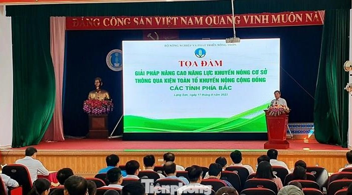 Quang cảnh tọa đàm. Ảnh: Duy Chiến Quang cảnh tọa đàm. Ảnh: Duy Chiến