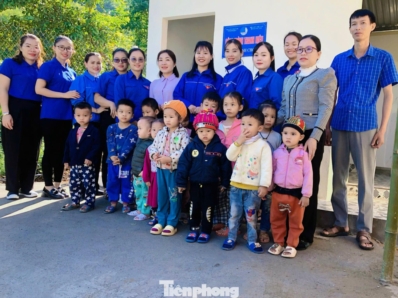 Các công trình thanh niên ý nghĩa dành cho các em học sinh.