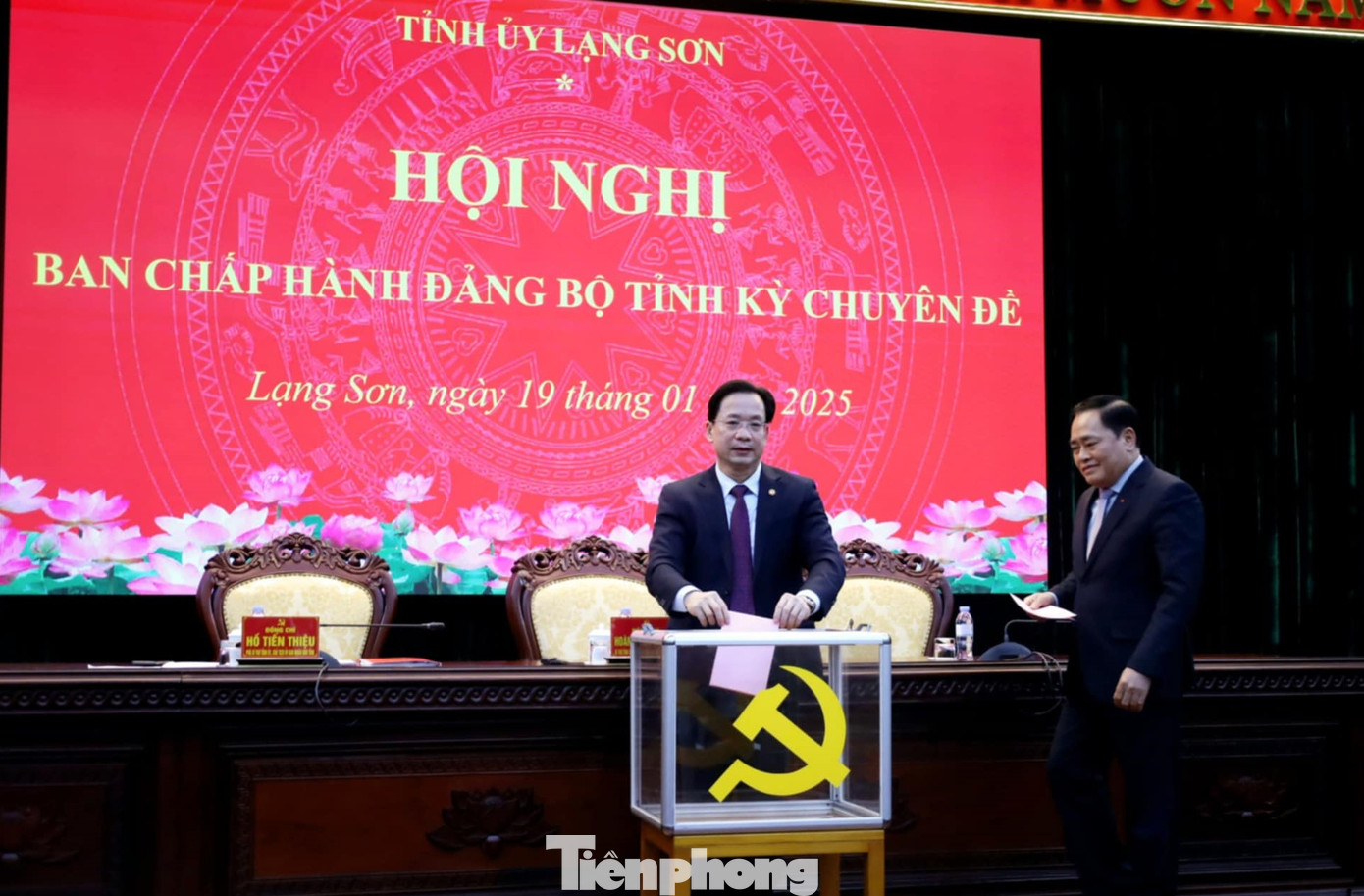 Ban Chấp hành Đảng bộ tỉnh Lạng Sơn tiến hành bầu chức danh Phó Bí thư Tỉnh ủy. Ảnh: Duy Chiến