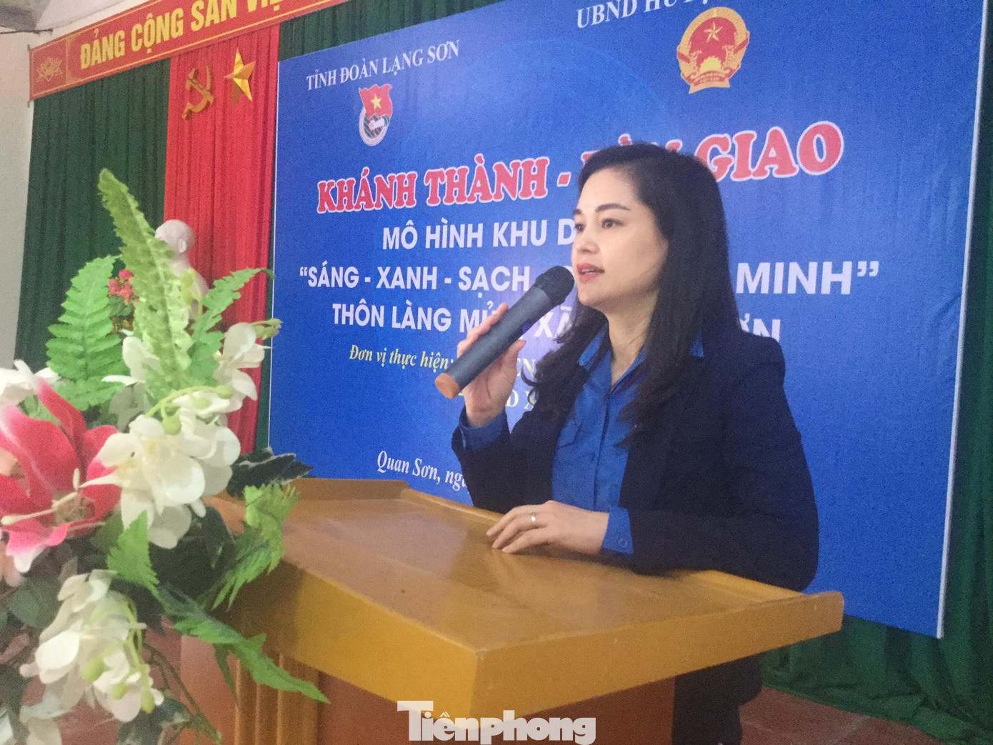 Chị Đinh Thị Anh Thư, Bí thư Tỉnh đoàn Lạng Sơn cho rằng, các hoạt động của Cụm thi đua MTTQ và các tổ chức chính trị- xã hội tỉnh Lạng Sơn góp phần xây dựng nông thôn mới, giúp đồng bào các dân tộc địa phương có cuộc sống vật chất, tinh thần tốt đẹp hơn -Ảnh: Duy Chiến Chị Đinh Thị Anh Thư, Bí thư Tỉnh đoàn Lạng Sơn cho rằng, các hoạt động của Cụm thi đua MTTQ và các tổ chức chính trị- xã hội tỉnh Lạng Sơn góp phần xây dựng nông thôn mới, giúp đồng bào các dân tộc địa phương có cuộc sống vật chất, tinh thần tốt đẹp hơn -Ảnh: Duy Chiến