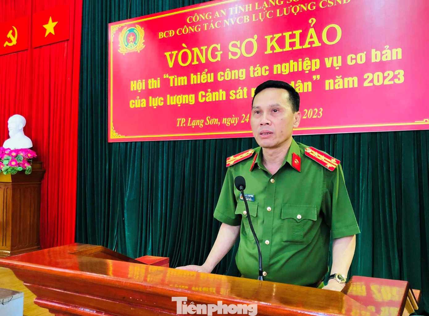 Đại tá Nguyễn Minh Tuấn, Phó Giám đốc công an tỉnh Lạng Sơn cho rằng, hội thi lần này giúp cán bộ, chiến sỹ trẻ tinh thông nghiệp vụ, phục vụ nhân dân. Ảnh: Duy Chiến Đại tá Nguyễn Minh Tuấn, Phó Giám đốc công an tỉnh Lạng Sơn cho rằng, hội thi lần này giúp cán bộ, chiến sỹ trẻ tinh thông nghiệp vụ, phục vụ nhân dân. Ảnh: Duy Chiến