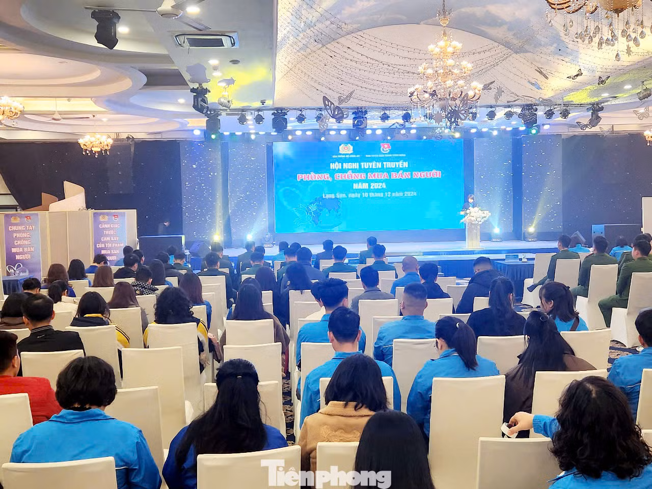 Đông đảo đoàn viên tham gia Hội nghị tập huấn tuyên truyền phòng, chống mua bán người.