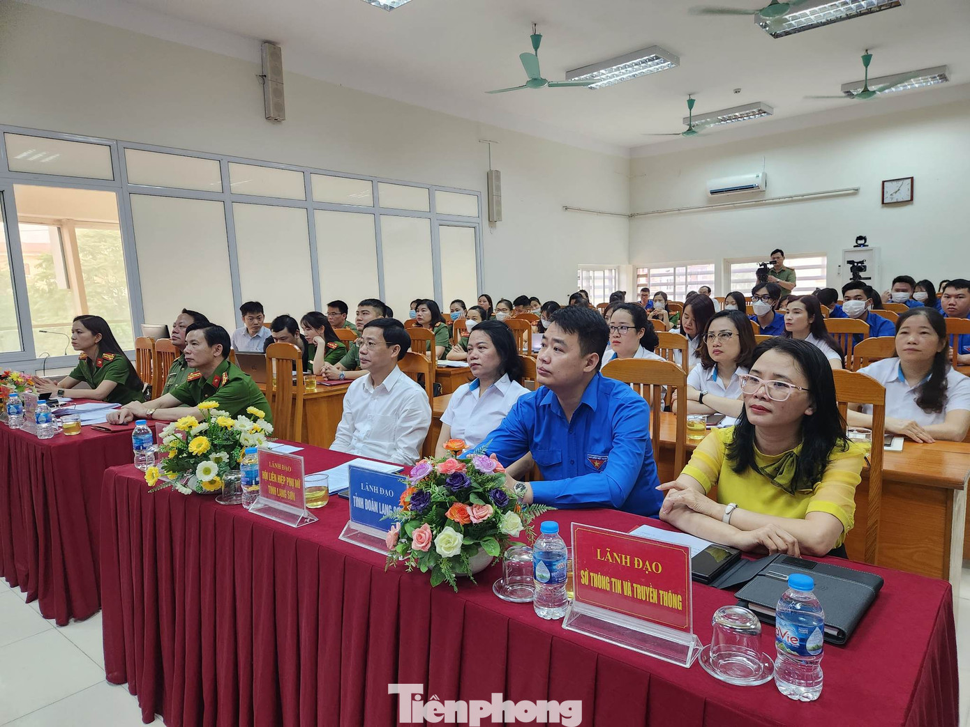 Hoạt động ý nghĩa này thu hút sự tham gia của các cấp, các ngành trên địa bàn Lạng Sơn. Ảnh: Duy Chiến