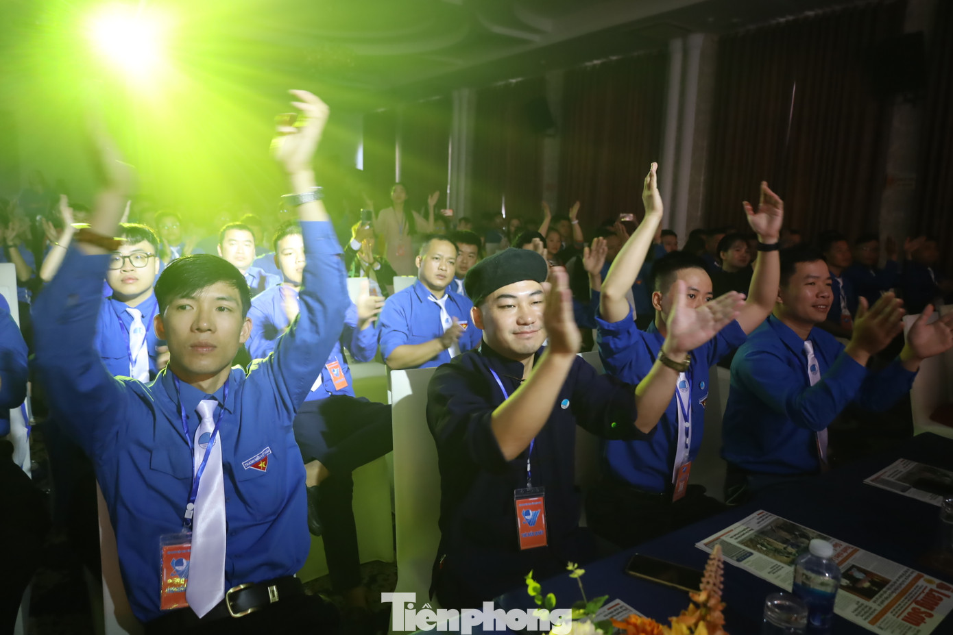 Đoàn kết cùng nhau xây dựng nền văn hóa, quê hương giàu đẹp.