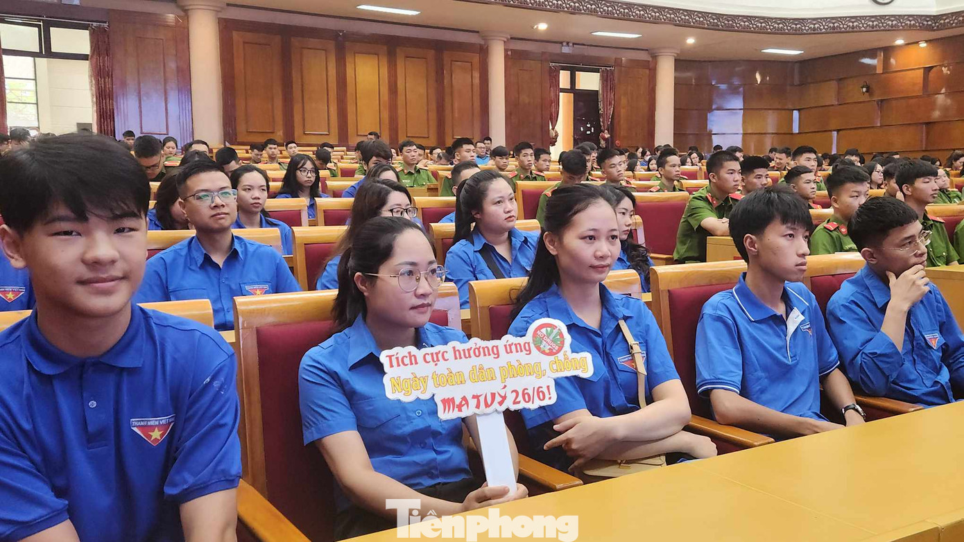 Tuổi trẻ xứ Lạng hưởng ứng ngày toàn dân phòng chống ma túy 26/6. Ảnh: Duy Chiến