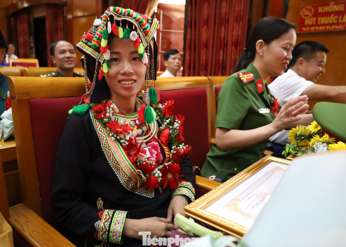 Chị Đặng Thị Tàn là tấm gương điển hình người phụ nữ xứ Lạng nỗ lực vươn lên thoát nghèo bền vững -Ảnh: Duy Chiến