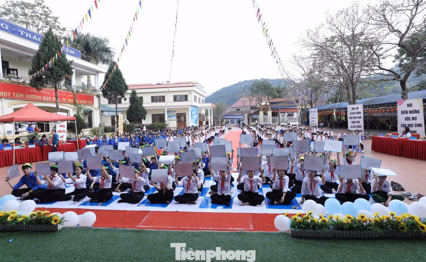 Thi "Rung chuông vàng"