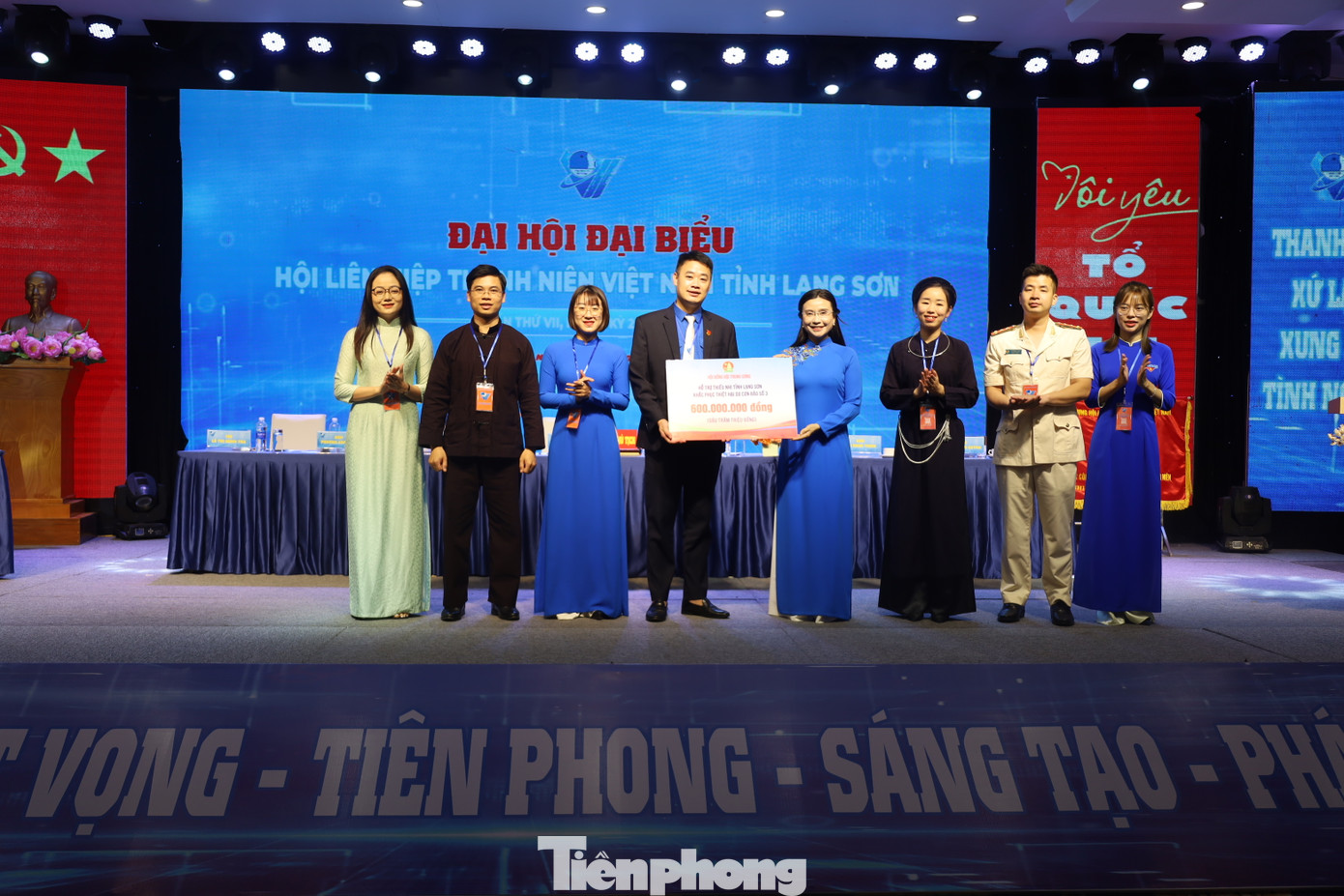 Hội đồng Đội hỗ trợ kinh phí giúp thiếu niên Lạng Sơn khắc phục hậu quả bão số 3.