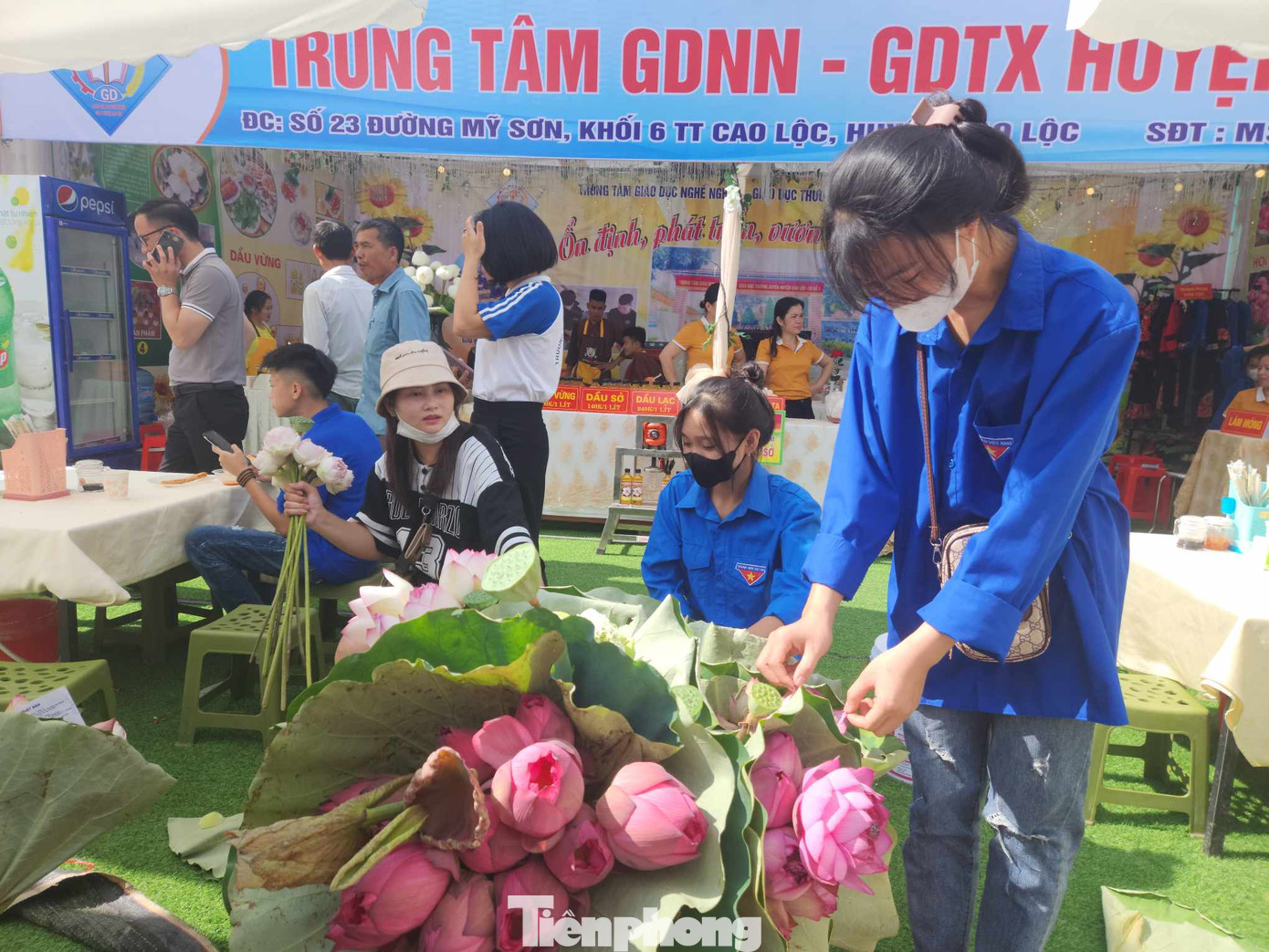 Đoàn Trung tâm GDNN-GDTX thường xuyên tổ chức các hoạt động trải nghiệm, hướng nghiệp nghề cho ĐVTN. Ảnh: Duy Chiến