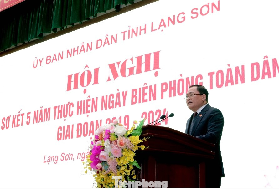 Ông Hồ Tiến Thiệu - Chủ tịch UBND tỉnh Lạng Sơn, phát biểu tại hội nghị. Ảnh: Duy Chiến